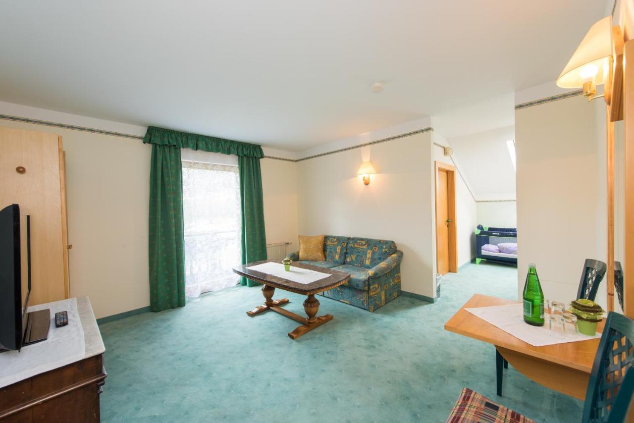 Hotel Moelltalerhof Rangersdorf Oda fotoğraf